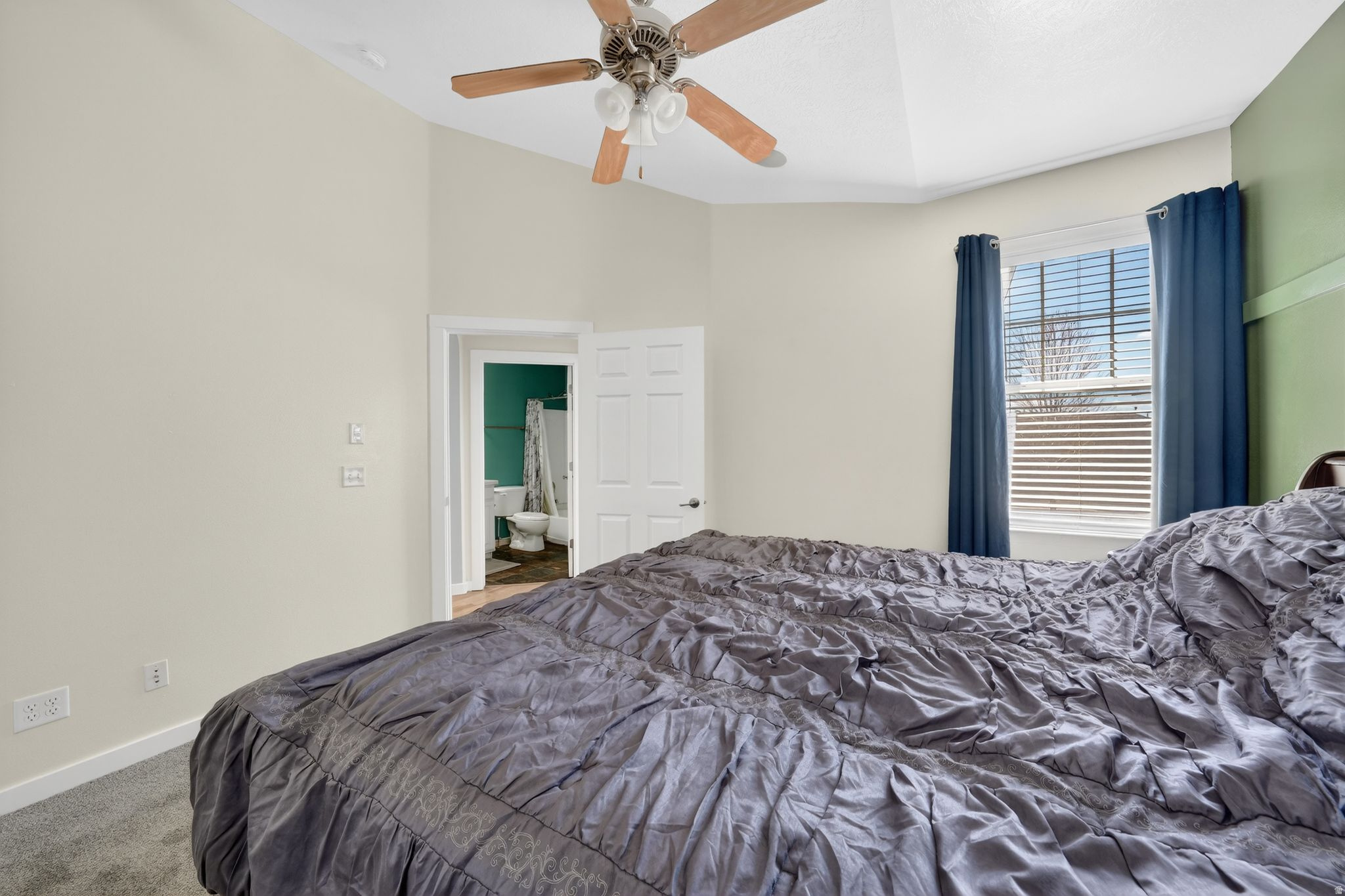 ROBINS - Residential