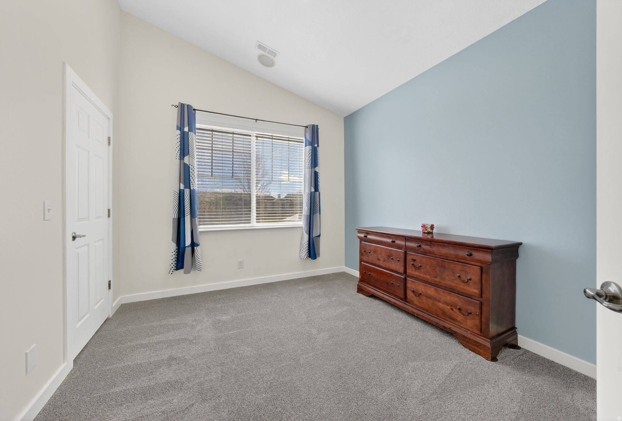 ROBINS - Residential