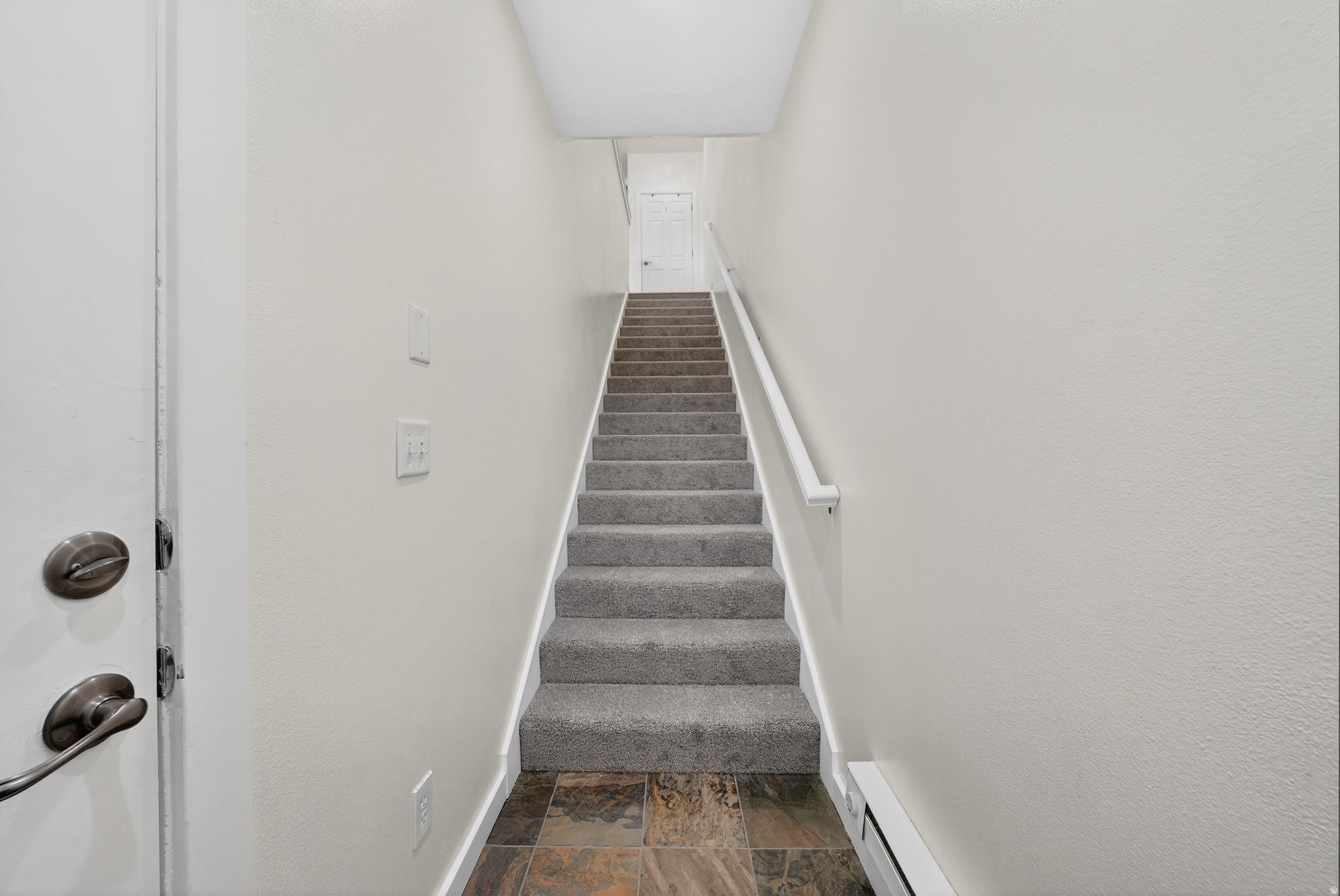 ROBINS - Residential