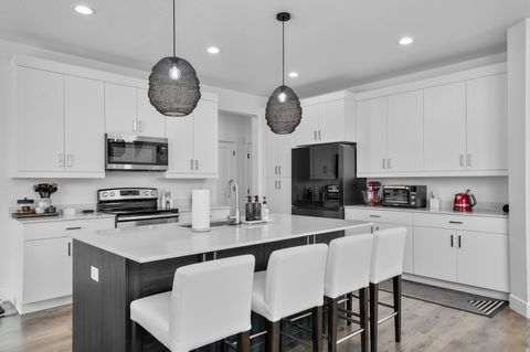 Tiny photo for 4201 W PALADIN WAY, Herriman, UT 84065 (MLS # 2148032)