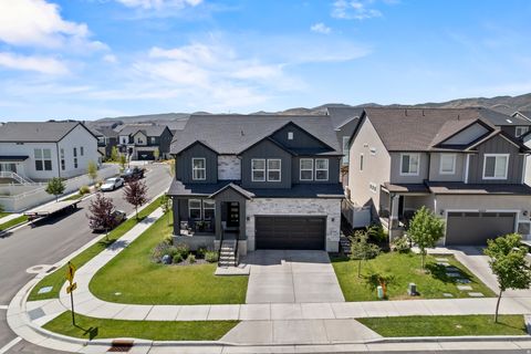 Tiny photo for 4201 W PALADIN WAY, Herriman, UT 84065 (MLS # 2148032)