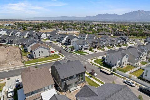 Tiny photo for 4201 W PALADIN WAY, Herriman, UT 84065 (MLS # 2148032)