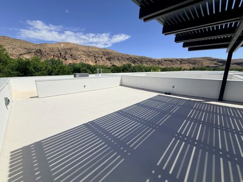Tiny photo for 80 W CENTER ST #24, La Verkin, UT 84745 (MLS # 2158282)