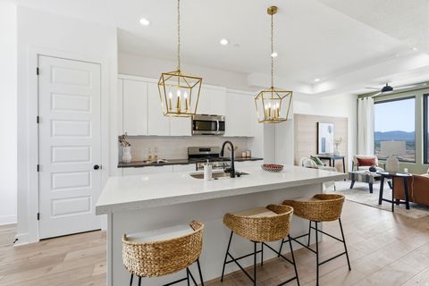 Tiny photo for 313 E ENDURANCE CIR S, Draper, UT 84020 (MLS # 2155427)