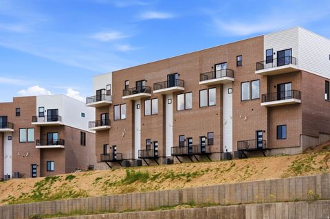 Tiny photo for 313 E ENDURANCE CIR S, Draper, UT 84020 (MLS # 2155427)