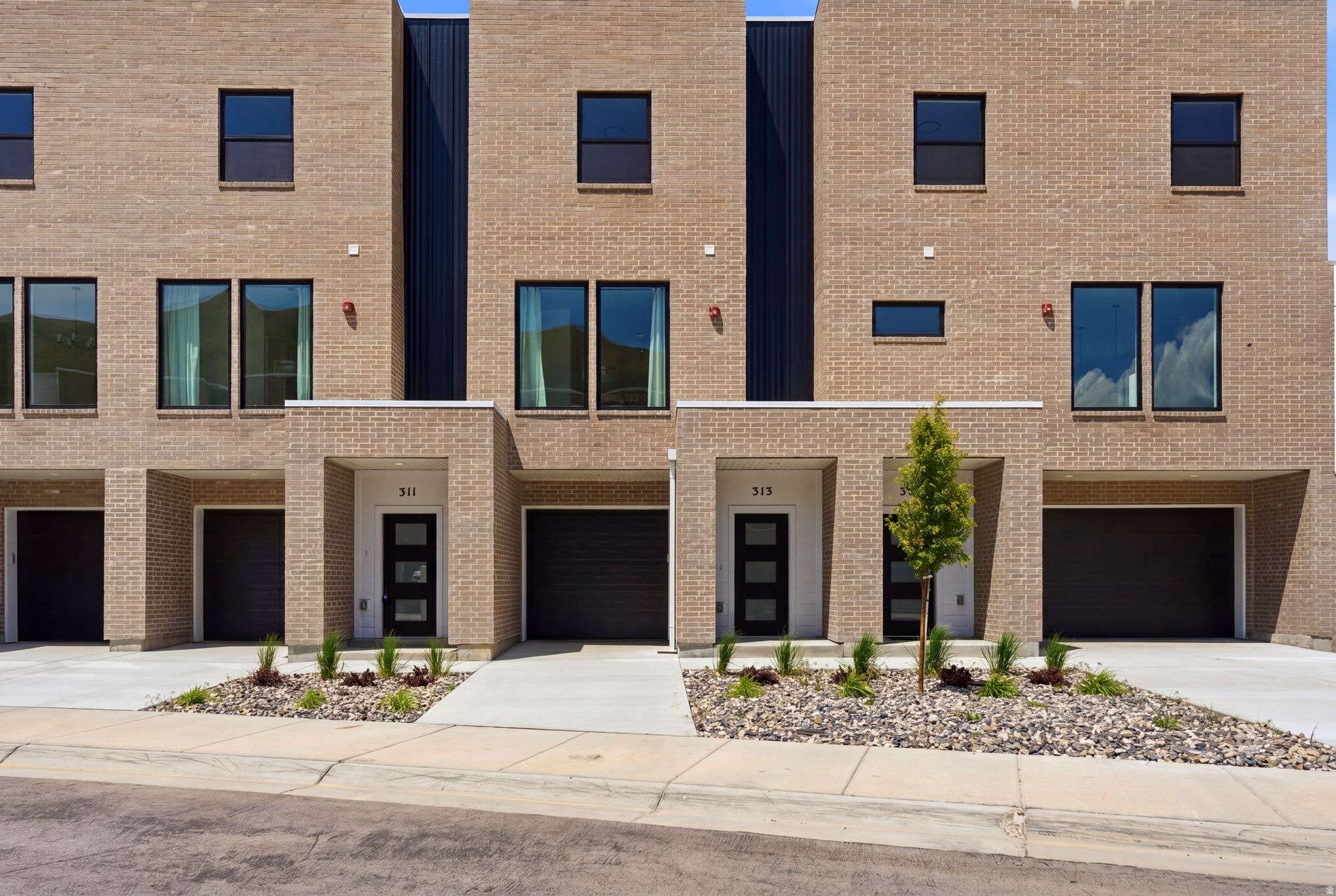 STERLING HEIGHTS - Residential