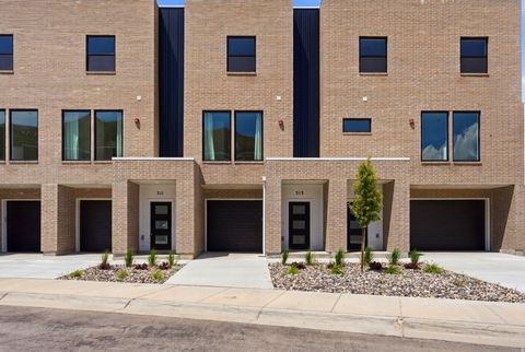 Photo of 313 E ENDURANCE CIR S, Draper, UT 84020 (MLS # 2155427)
