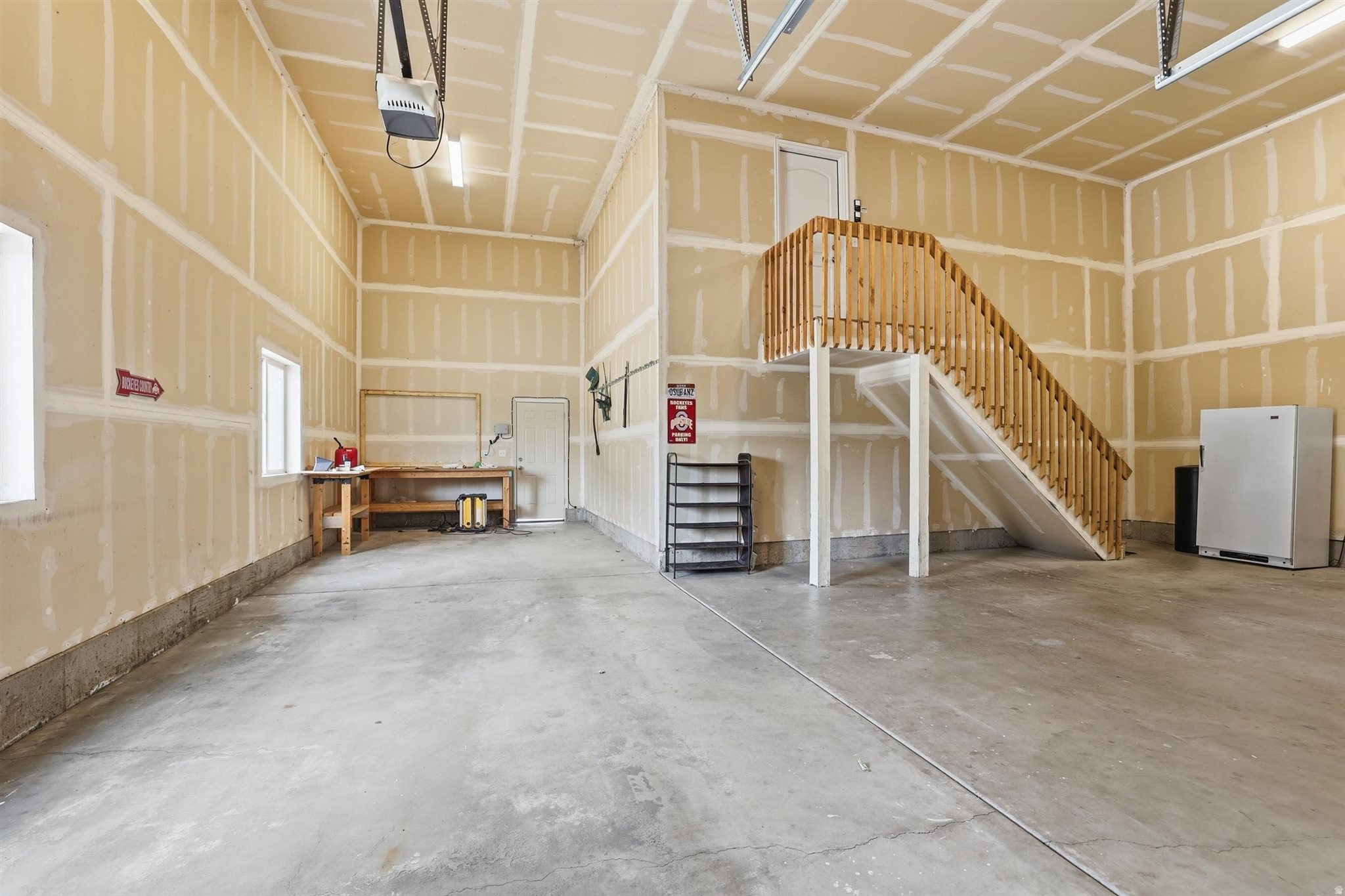 FARMINGTON RANCHES - Residential