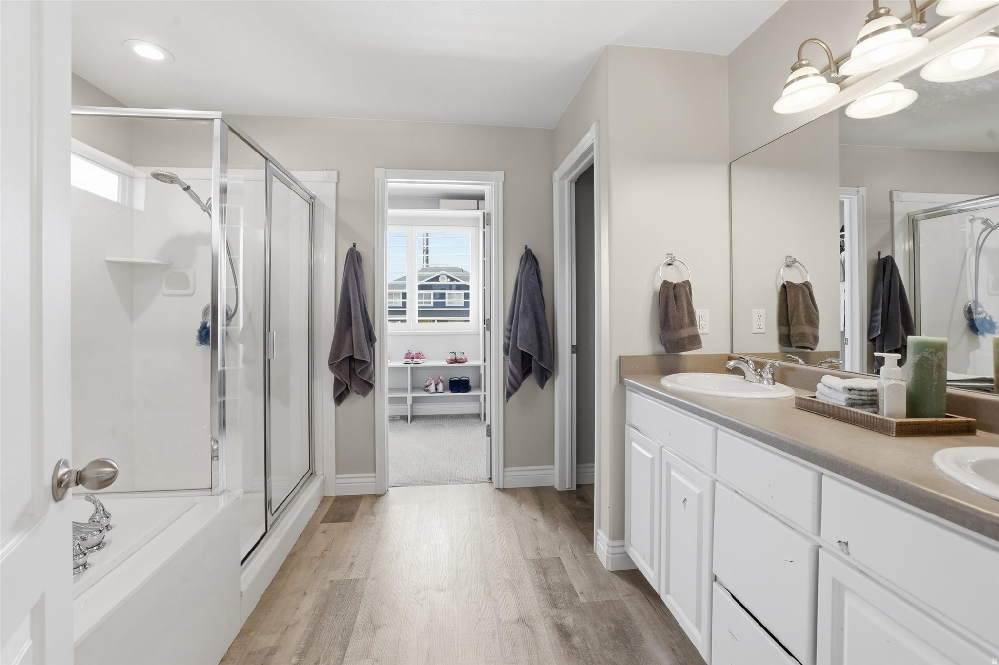 FARMINGTON RANCHES - Residential