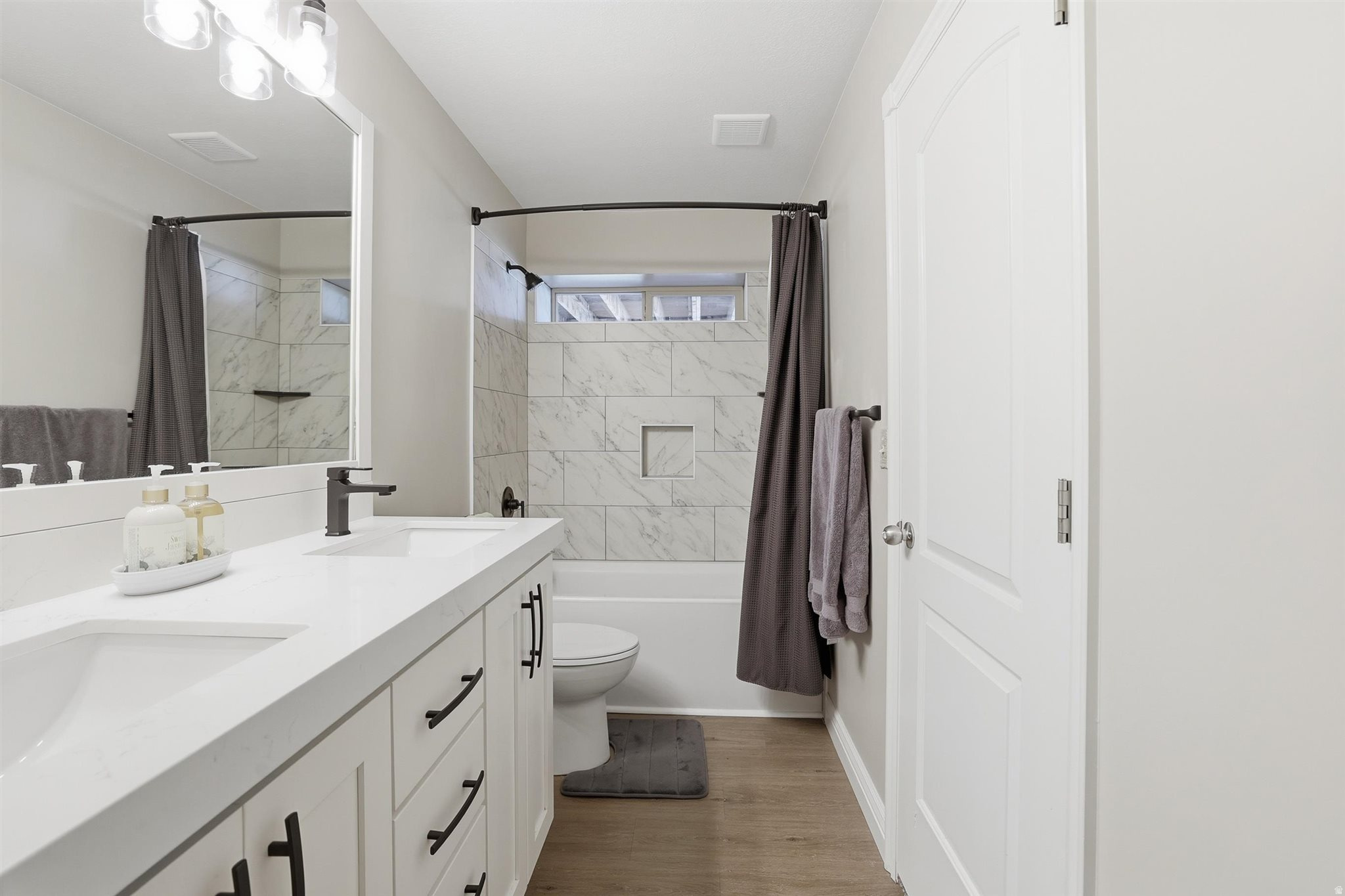 FARMINGTON RANCHES - Residential