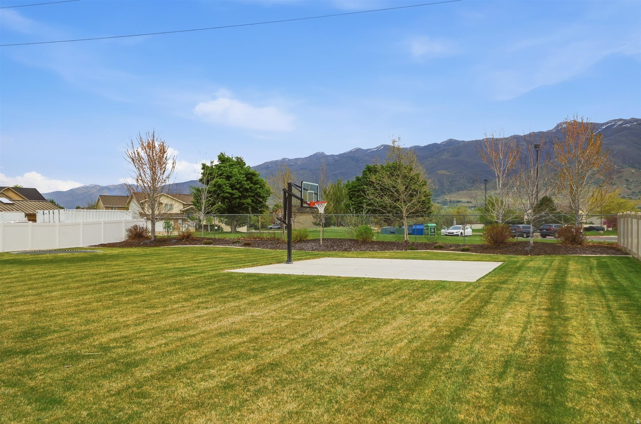 FARMINGTON RANCHES - Residential