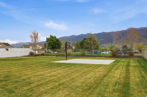 Tiny photo for 2026 W RANCH RD, Farmington, UT 84025 (MLS # 2157449)