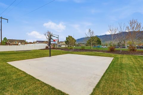 Tiny photo for 2026 W RANCH RD, Farmington, UT 84025 (MLS # 2157449)