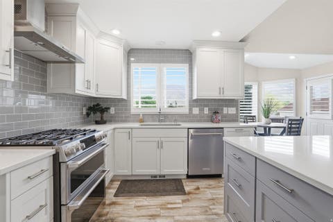 Tiny photo for 2026 W RANCH RD, Farmington, UT 84025 (MLS # 2157449)