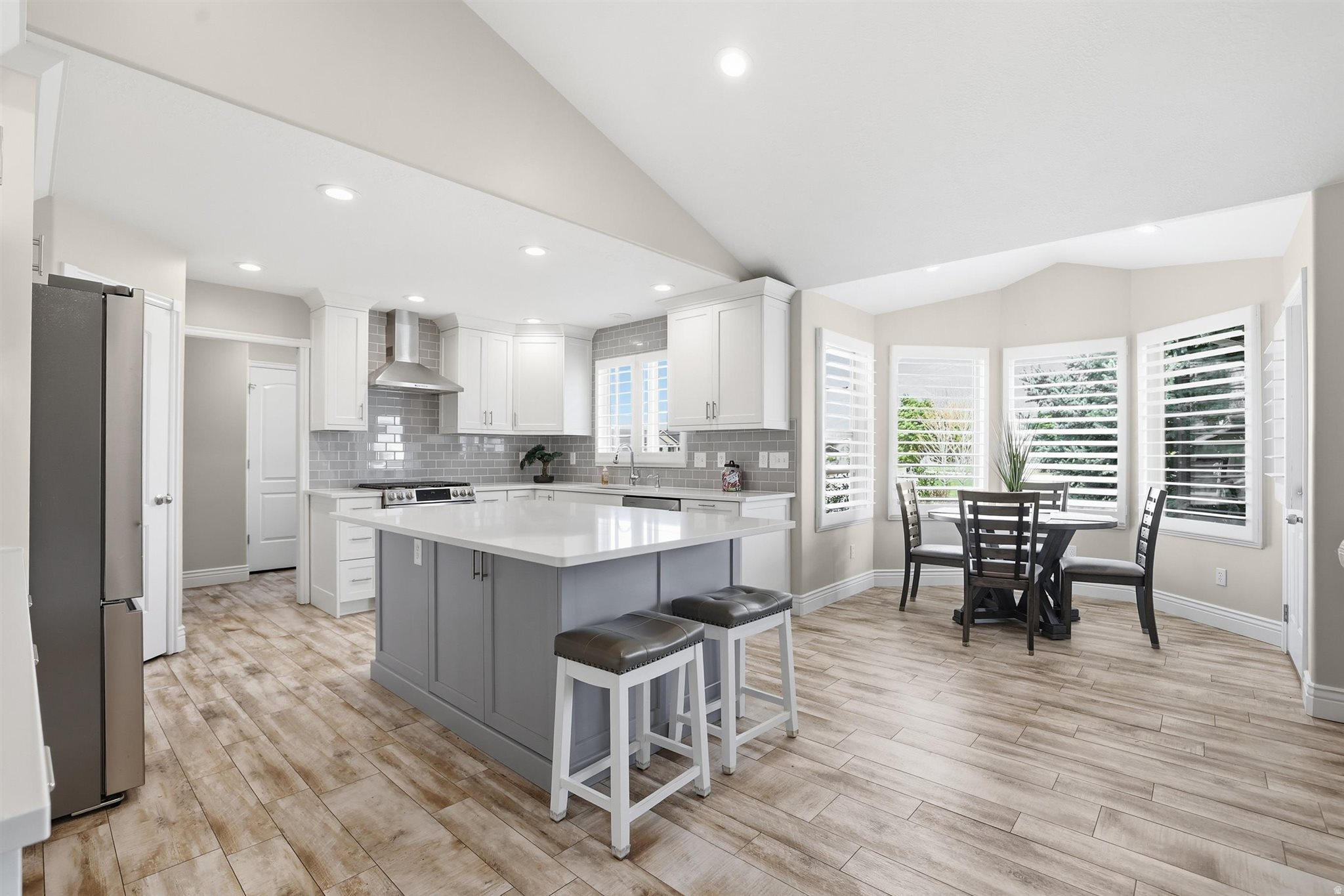FARMINGTON RANCHES - Residential