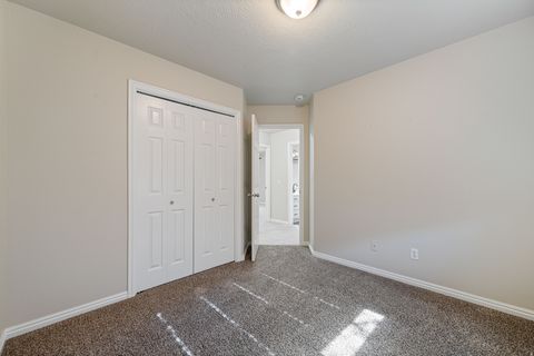 Tiny photo for 2355 S 780 W, Hurricane, UT 84737 (MLS # 2121140)