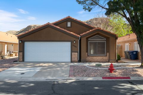 Photo of 2355 S 780 W, Hurricane, UT 84737 (MLS # 2121140)