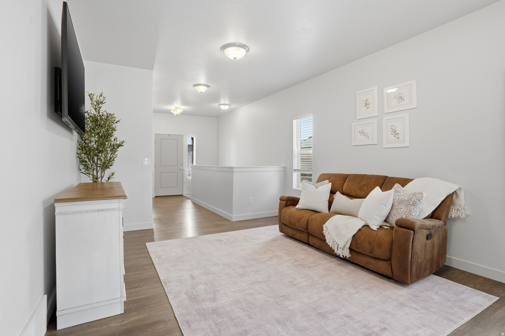 OVERLAND - Residential