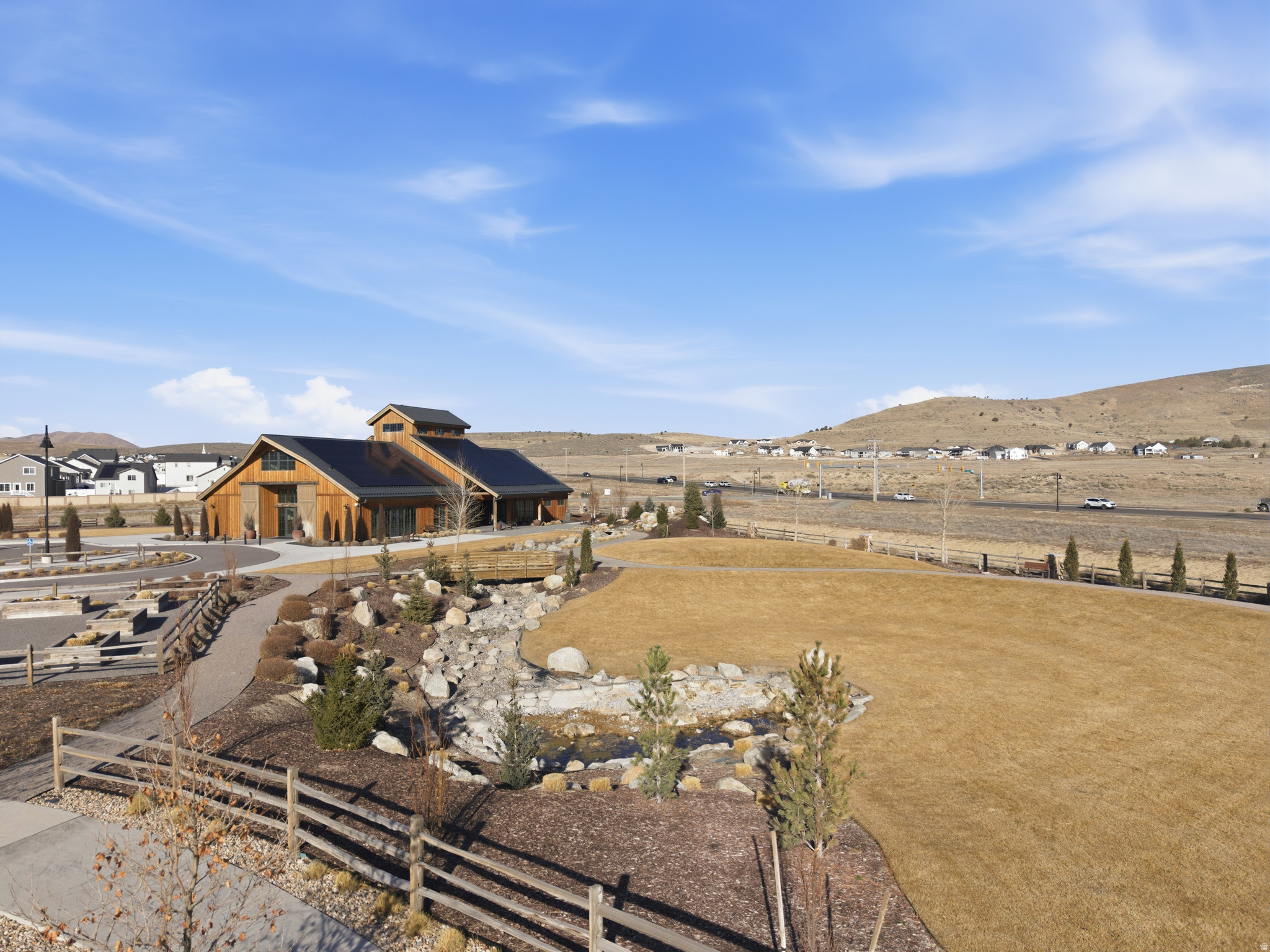 OVERLAND - Residential