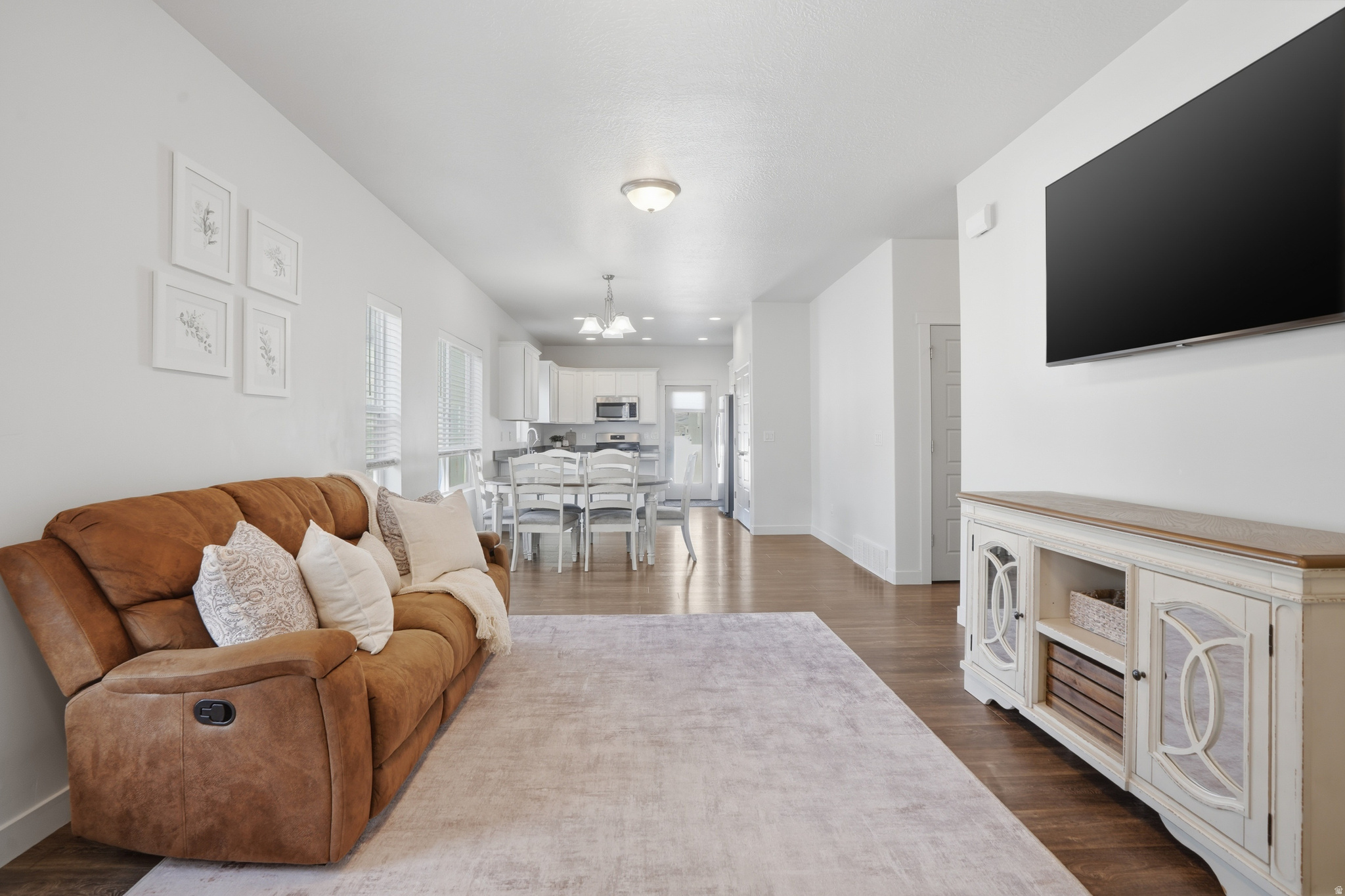 OVERLAND - Residential