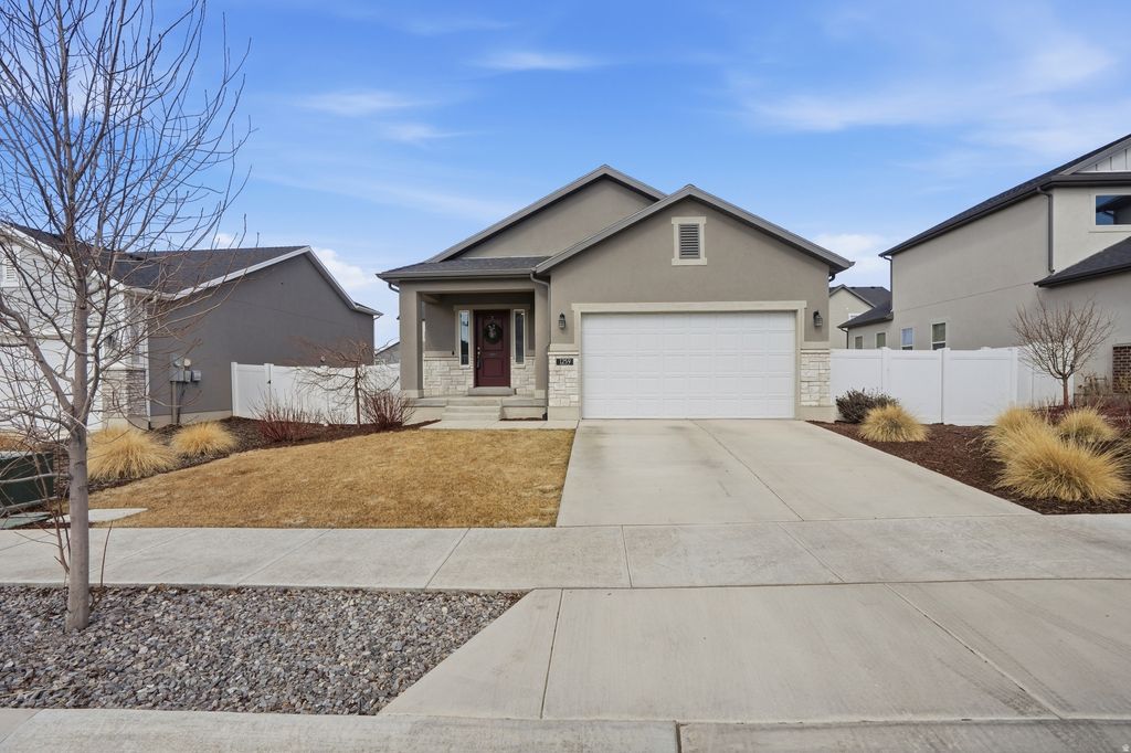 Photo of 1259 E KELSEY DR, Eagle Mountain, UT 84005 (MLS # 2140180)