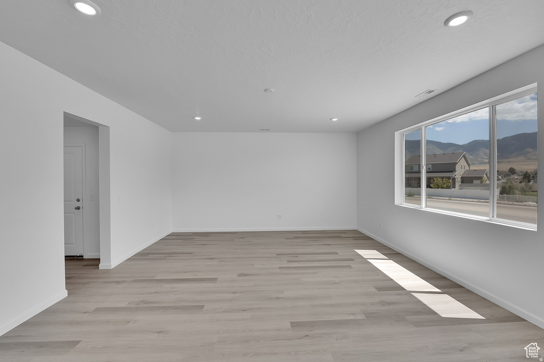 WILD HORSE RANCH - Residential