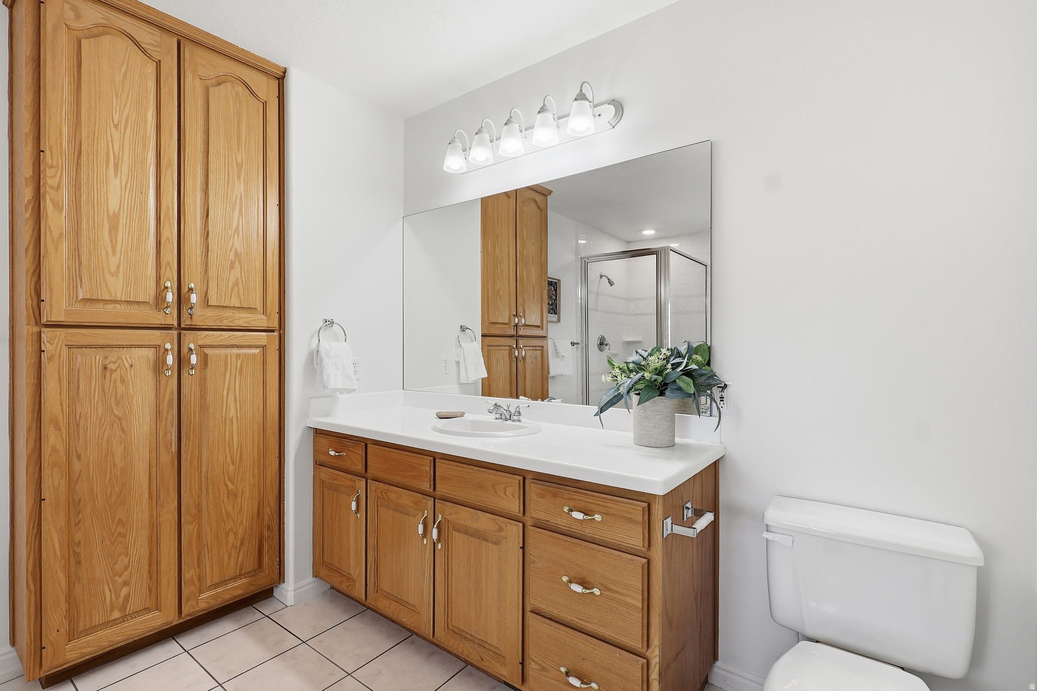 ORCHARD GROVE - Residential