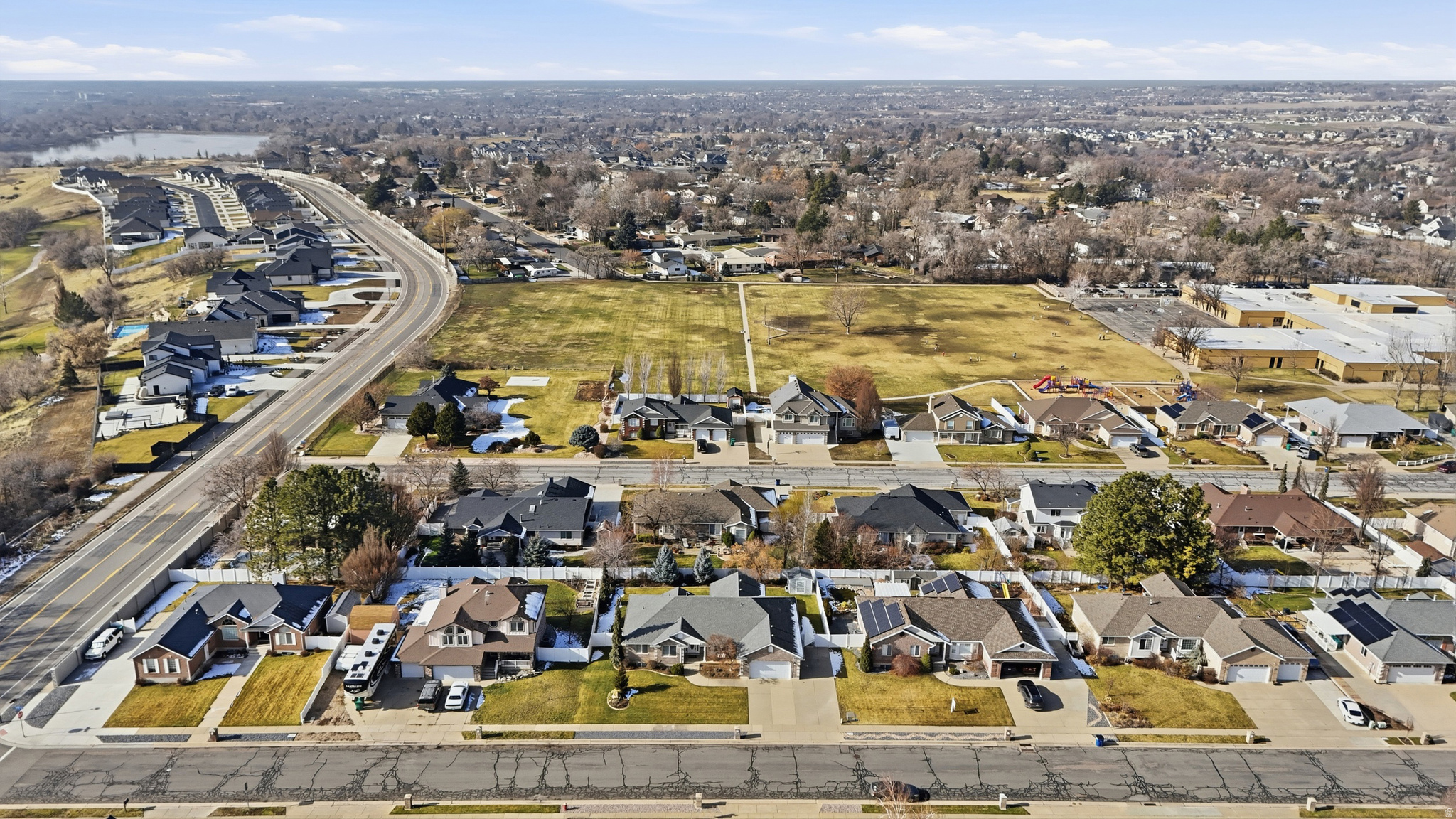 ORCHARD GROVE - Residential