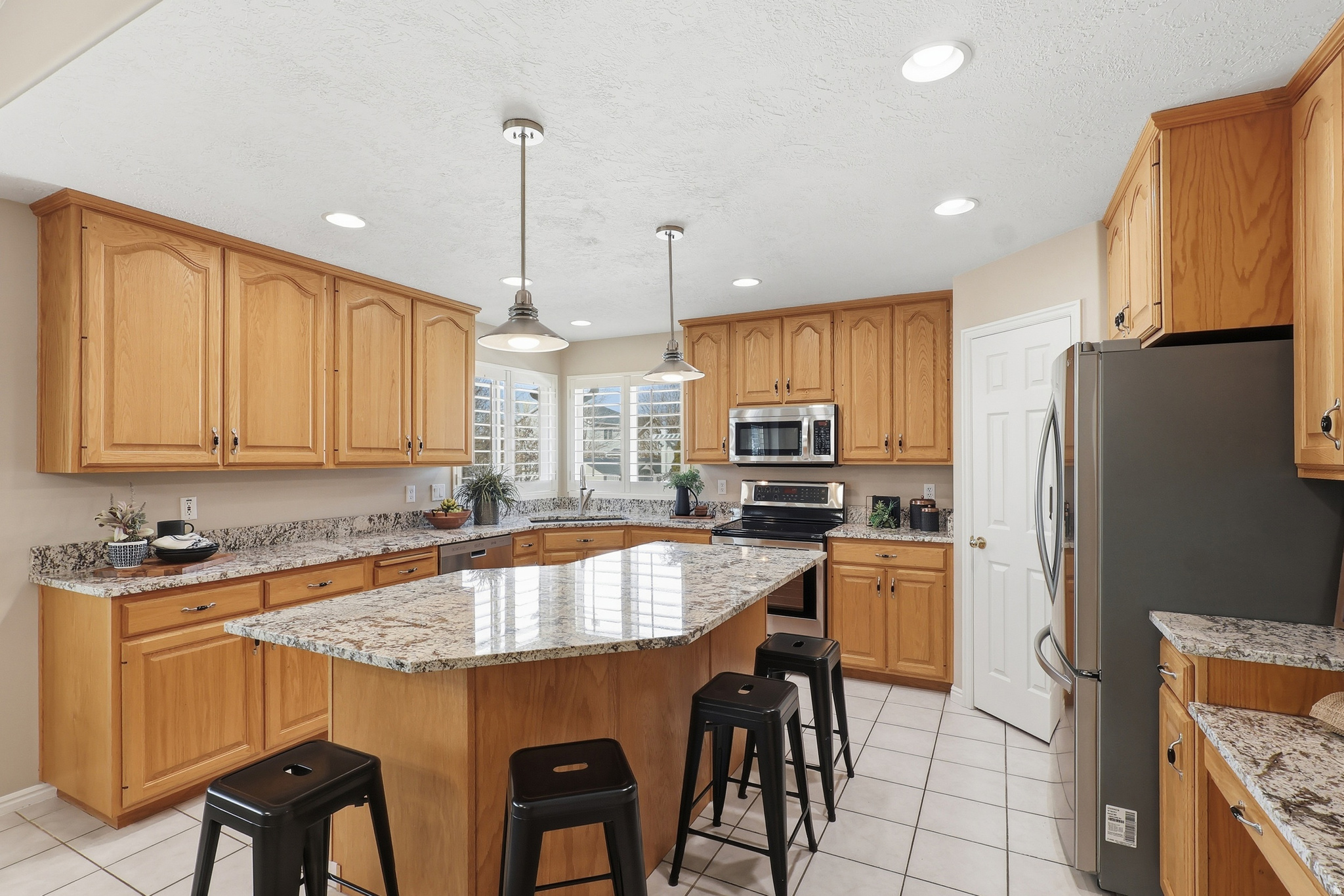 ORCHARD GROVE - Residential