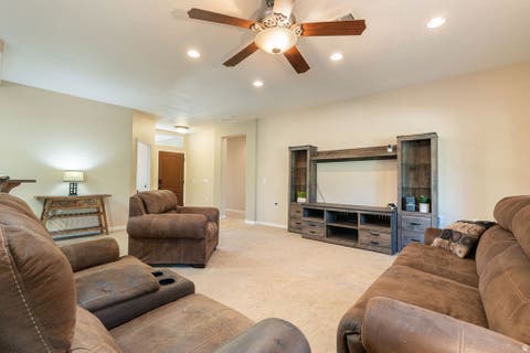 Tiny photo for 4610 S SIESTA DR, Saint George, UT 84790 (MLS # 2180228)