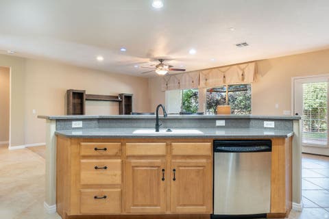 Tiny photo for 4610 S SIESTA DR, Saint George, UT 84790 (MLS # 2180228)