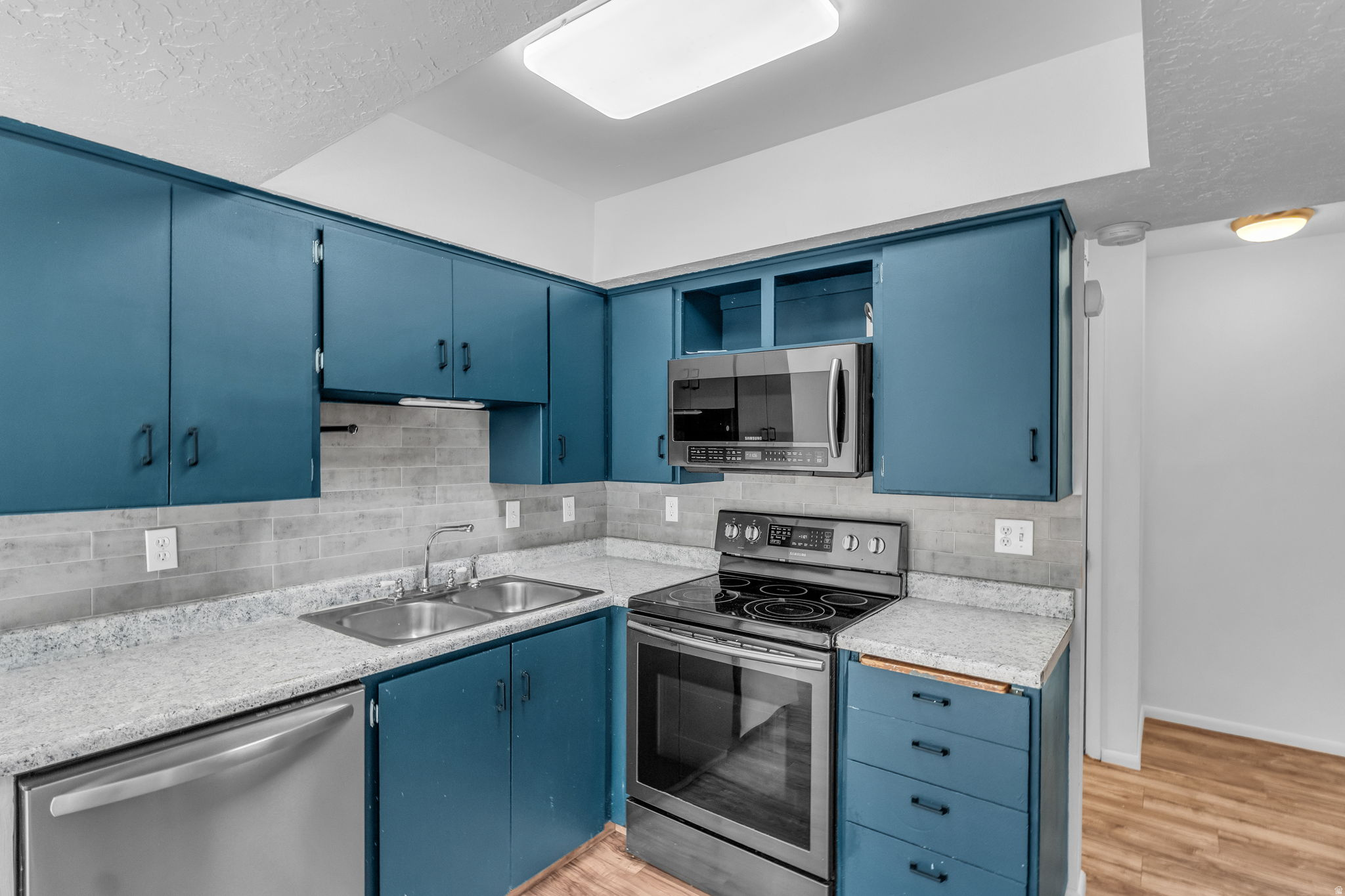 CHERRYWOOD - Residential