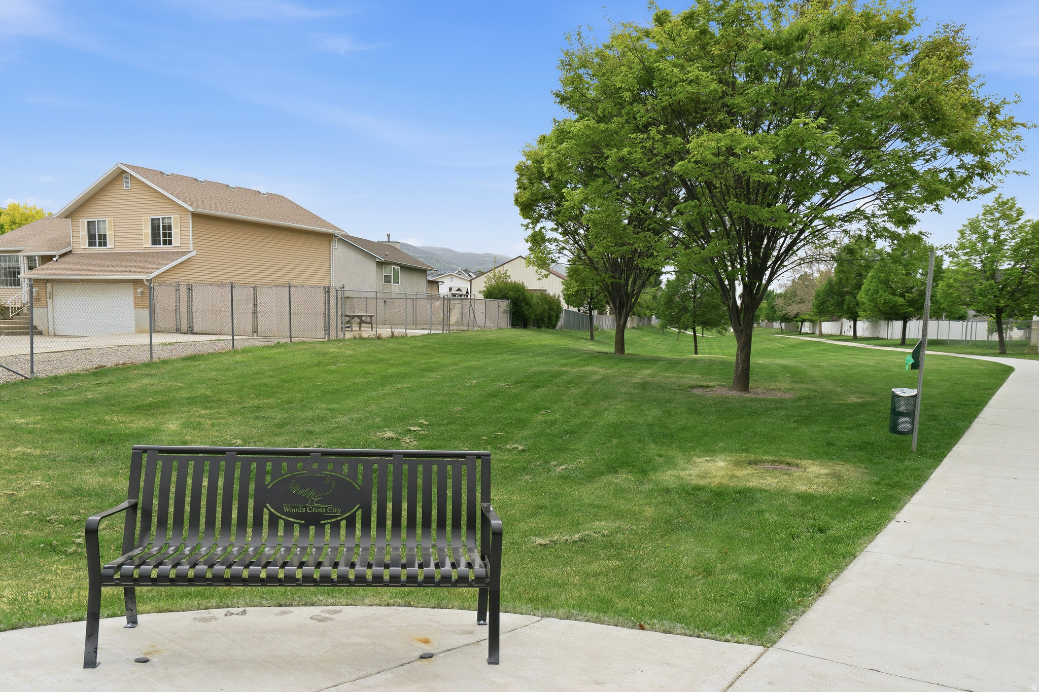 MEADOW CROSS - Residential
