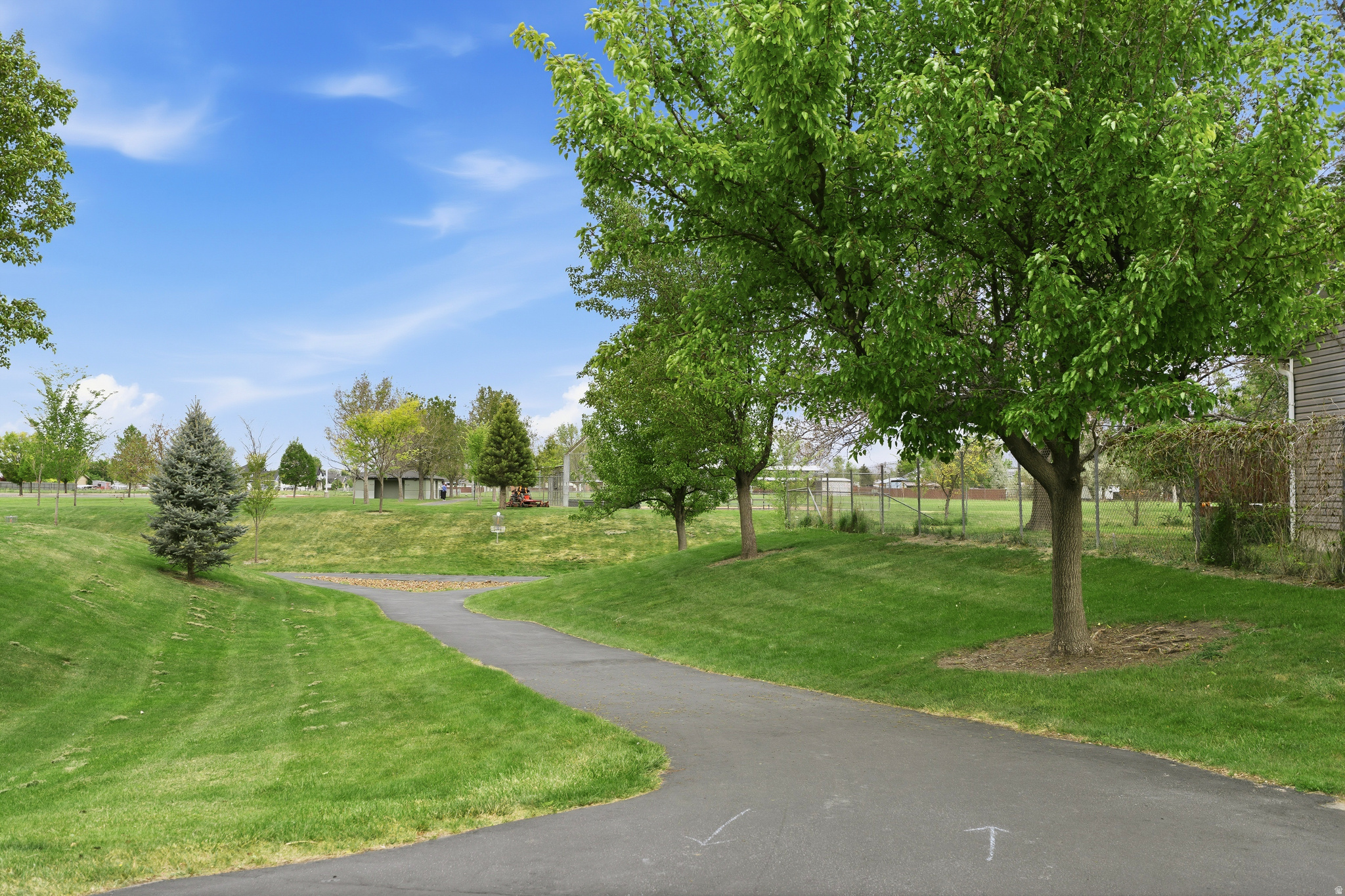 MEADOW CROSS - Residential