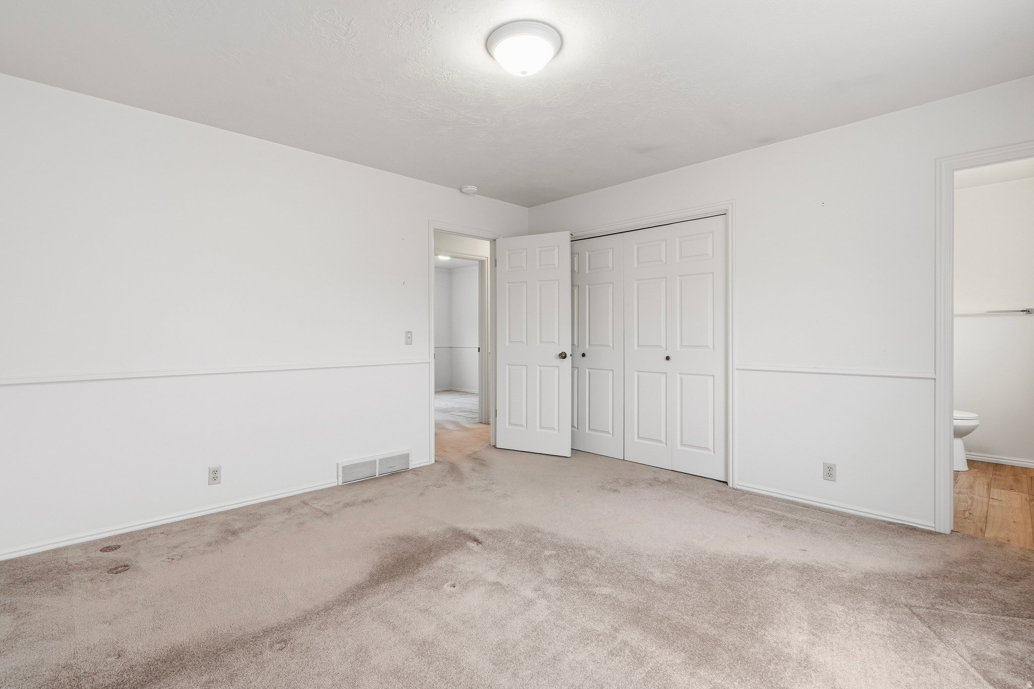 MEADOW CROSS - Residential