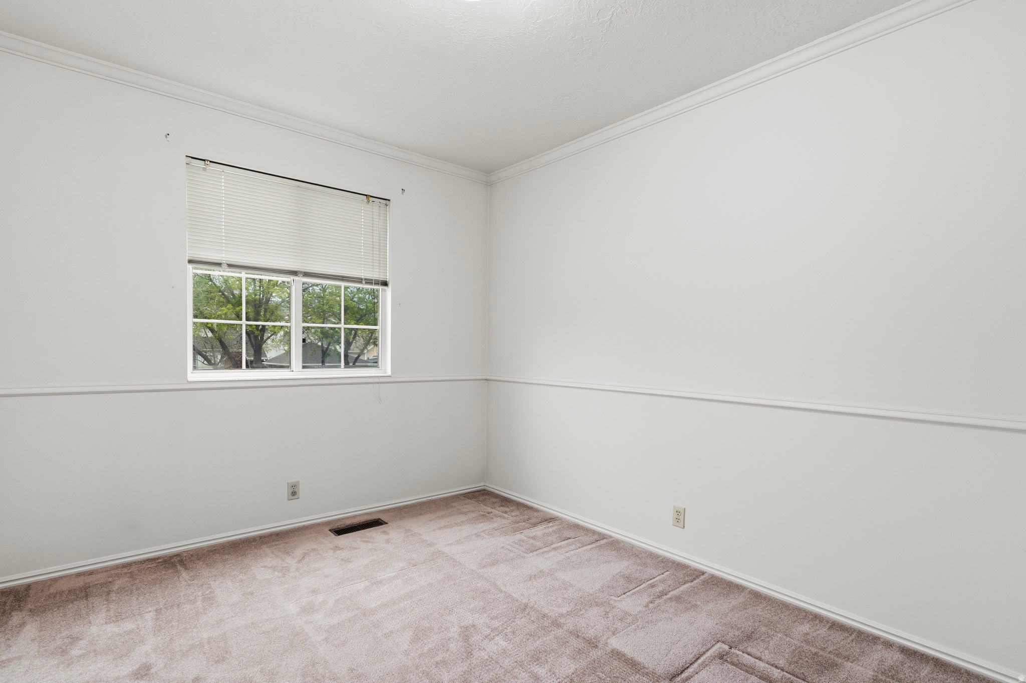 MEADOW CROSS - Residential