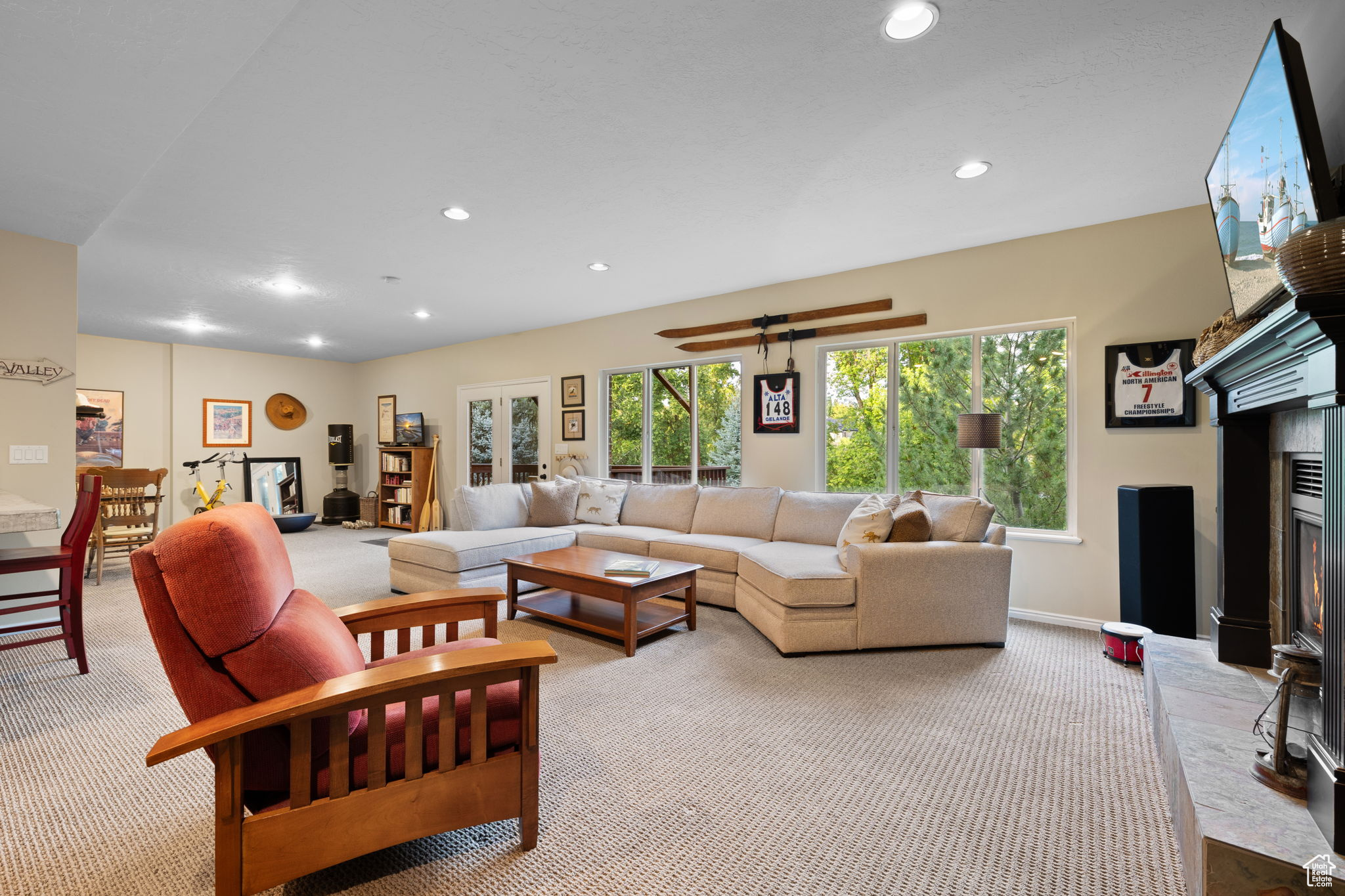 MOUNTAIN CREEK ESTATES - Residential