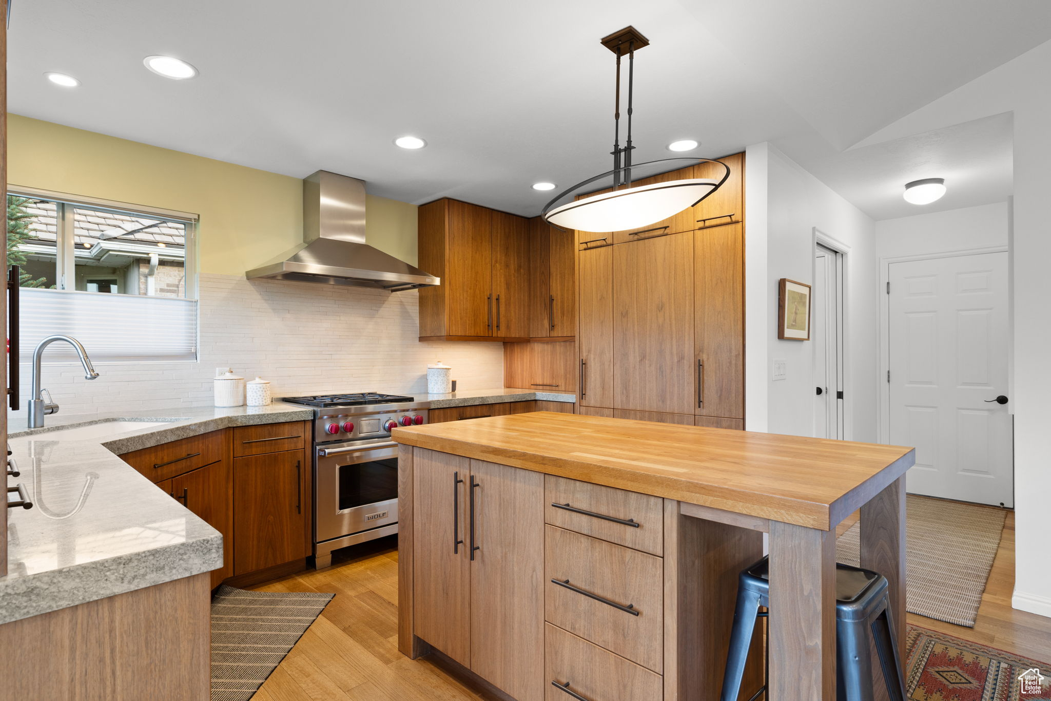 MOUNTAIN CREEK ESTATES - Residential