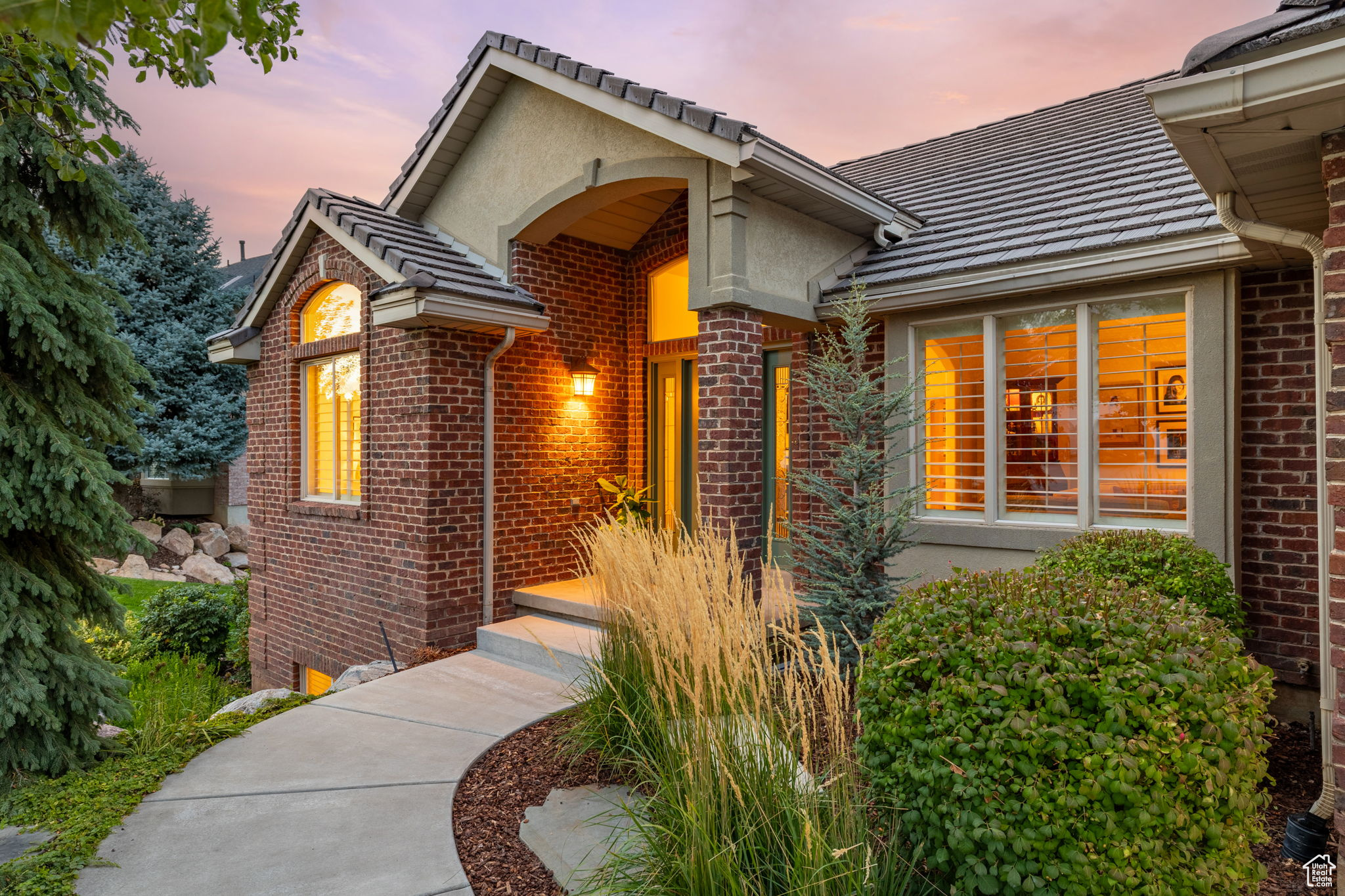MOUNTAIN CREEK ESTATES - Residential