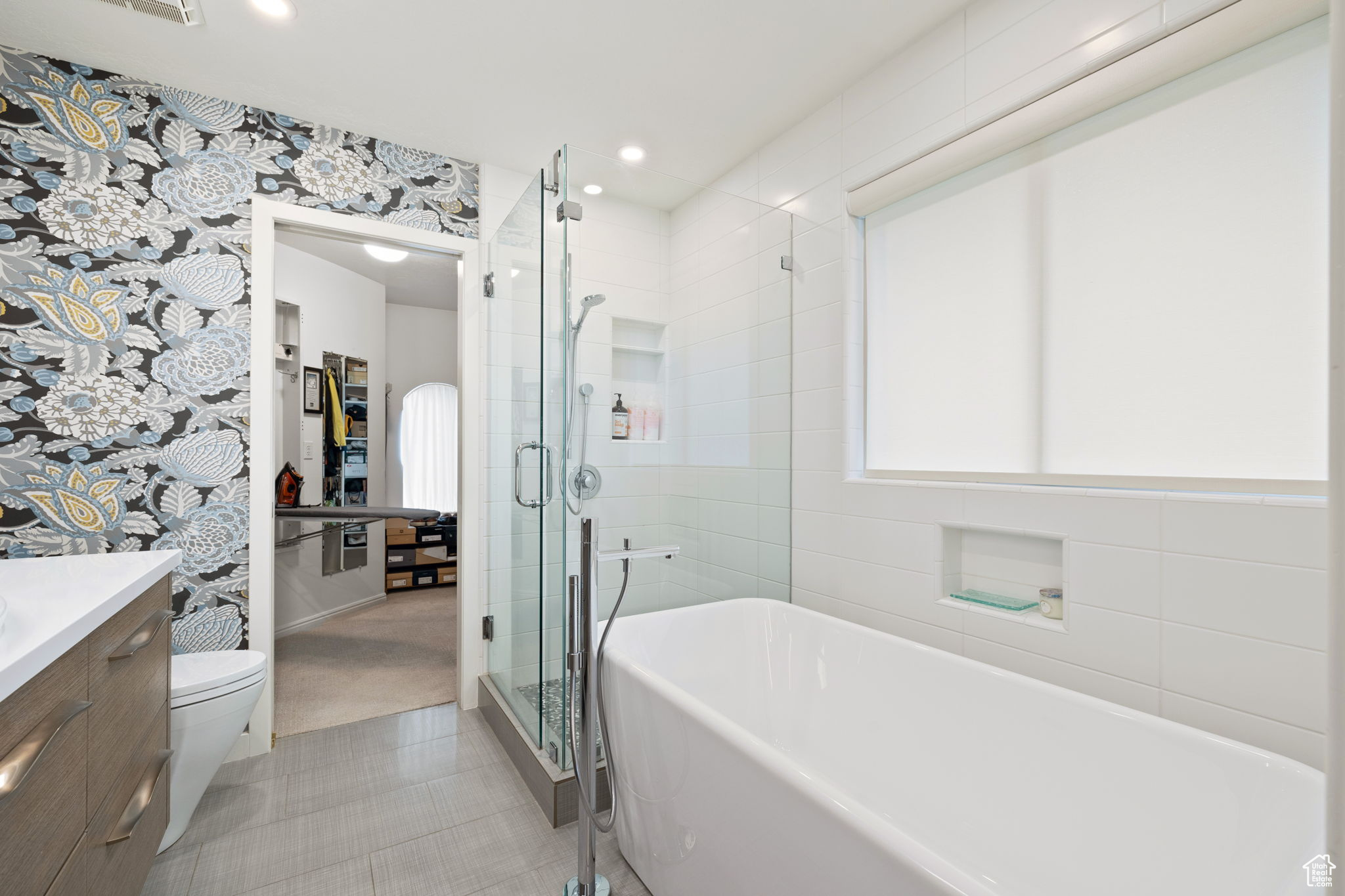 MOUNTAIN CREEK ESTATES - Residential