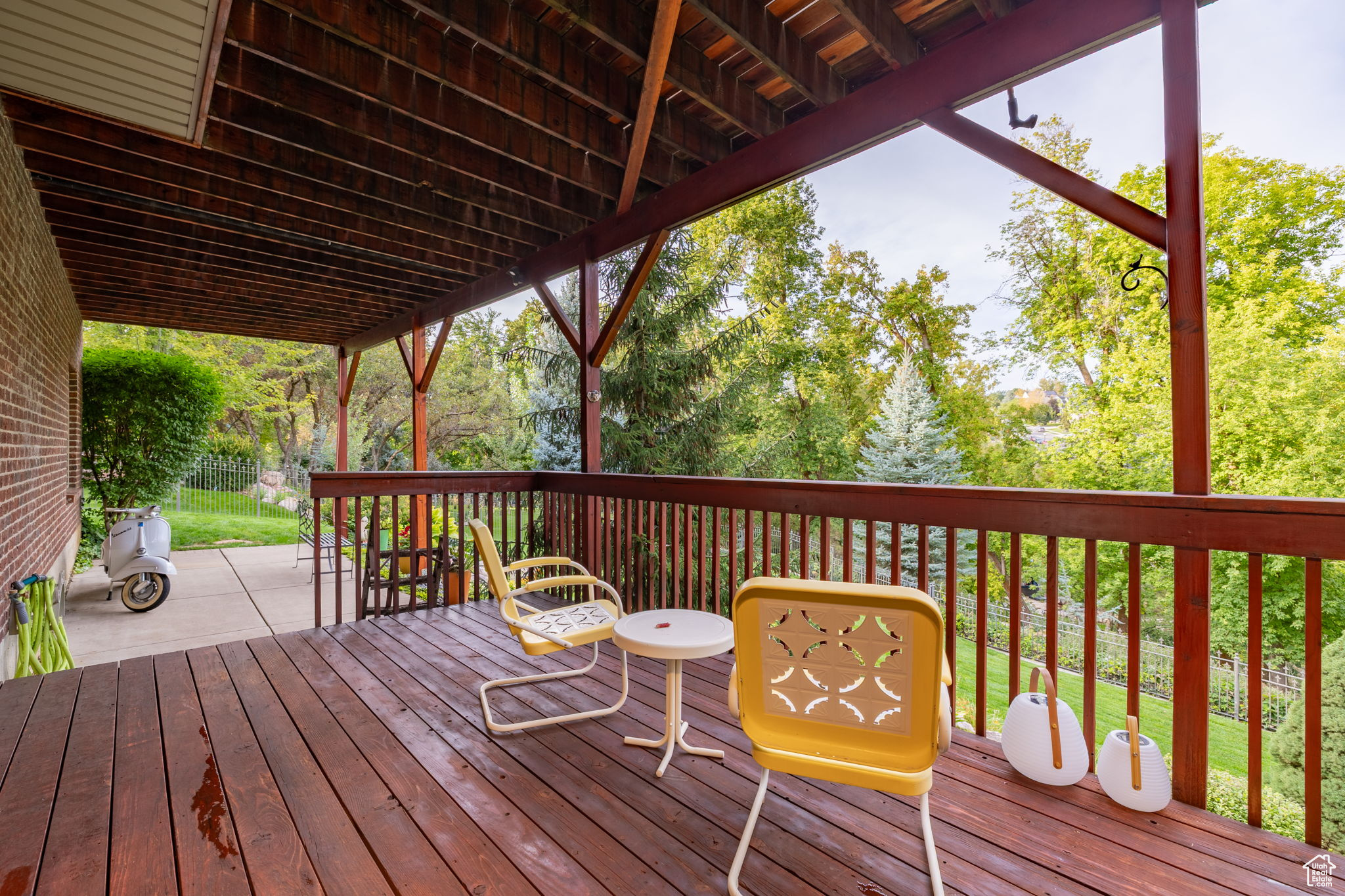 MOUNTAIN CREEK ESTATES - Residential
