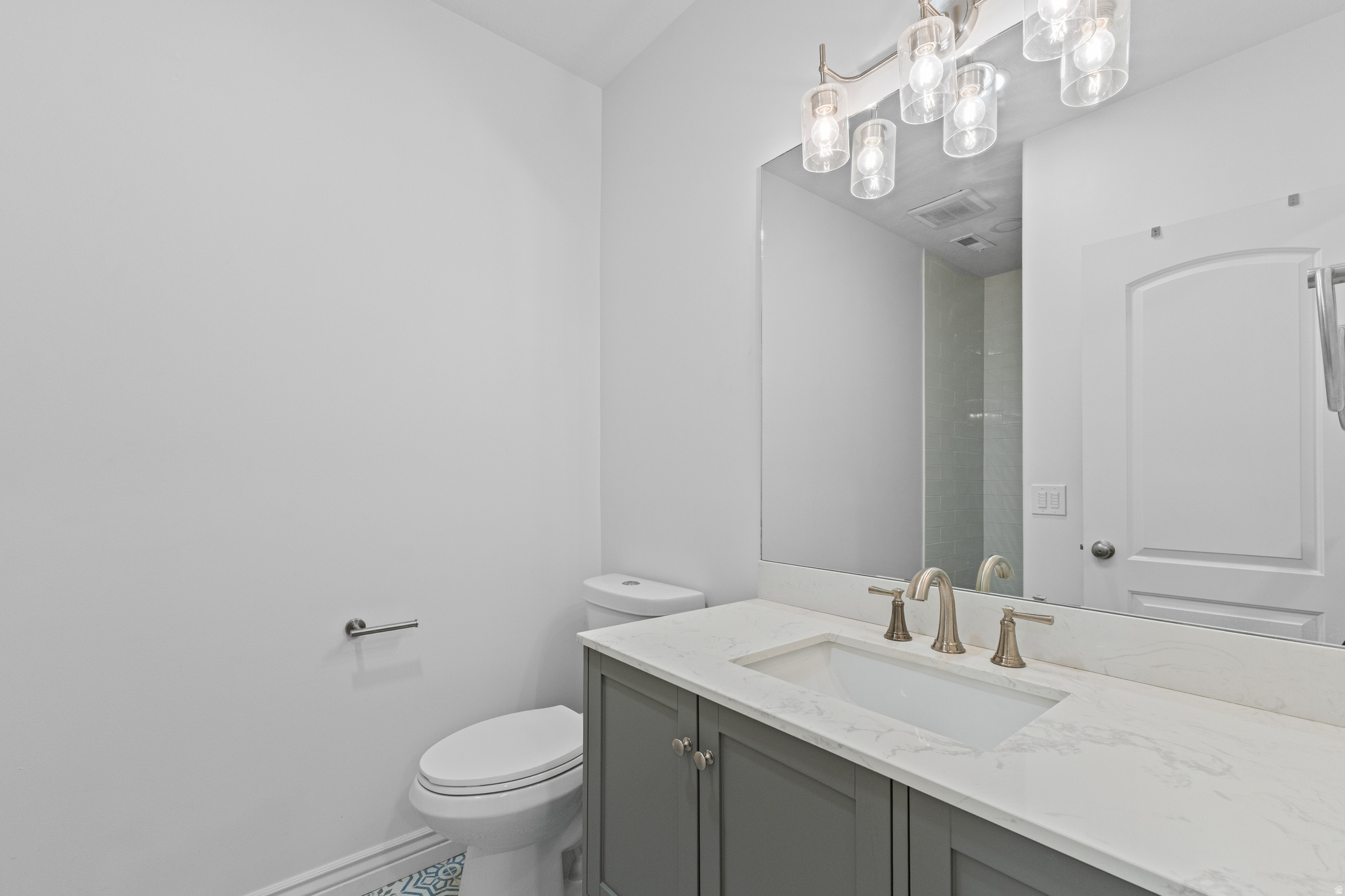 MOUNTAIN VISTAS - Residential