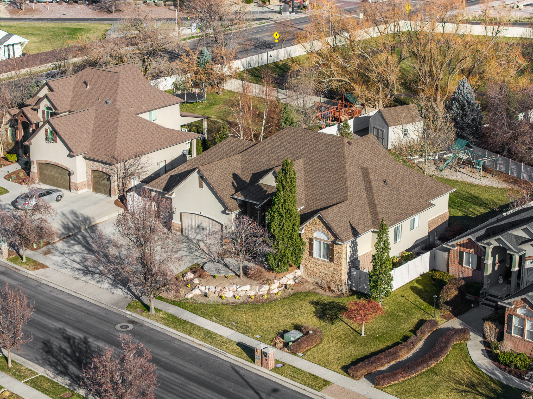 MOUNTAIN VISTAS - Residential