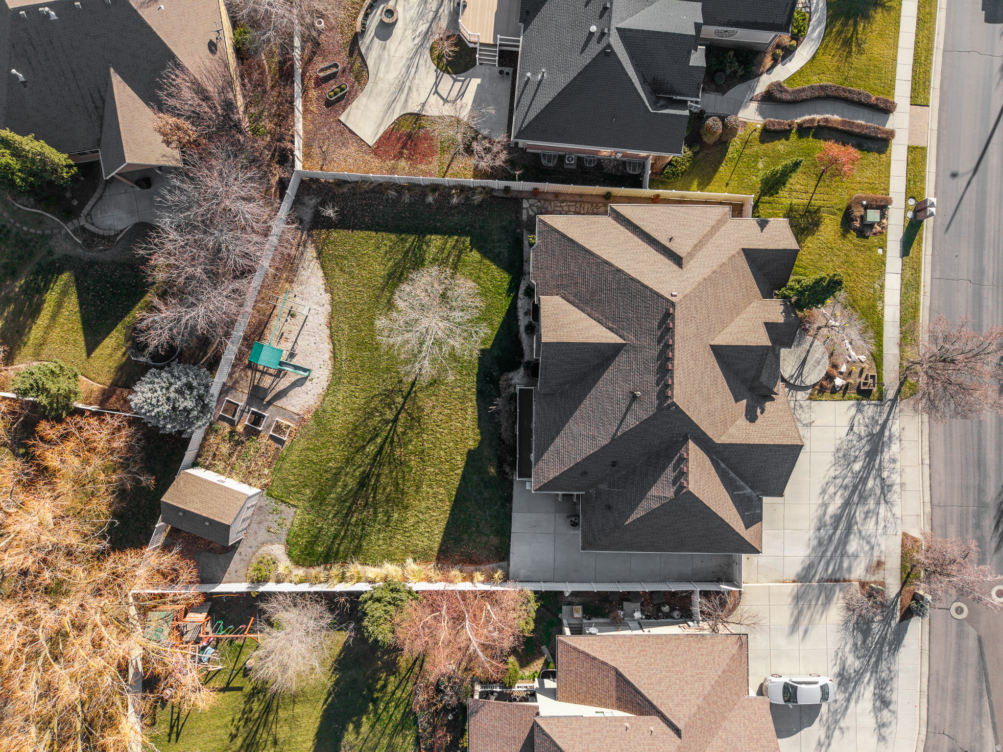 MOUNTAIN VISTAS - Residential