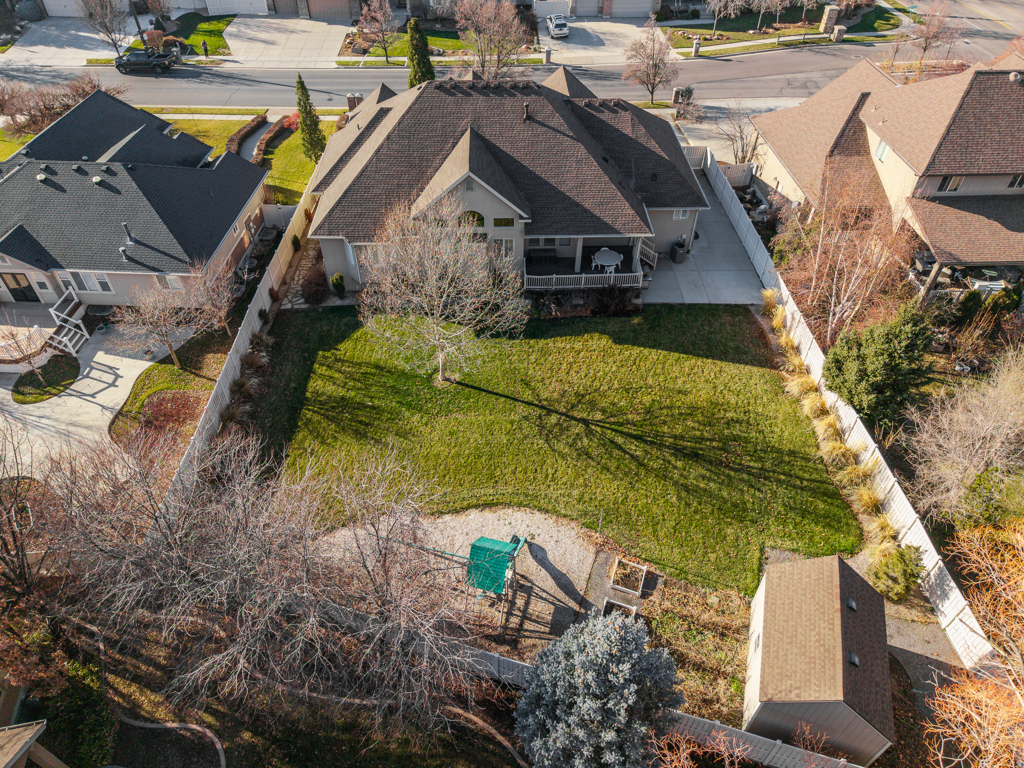 MOUNTAIN VISTAS - Residential