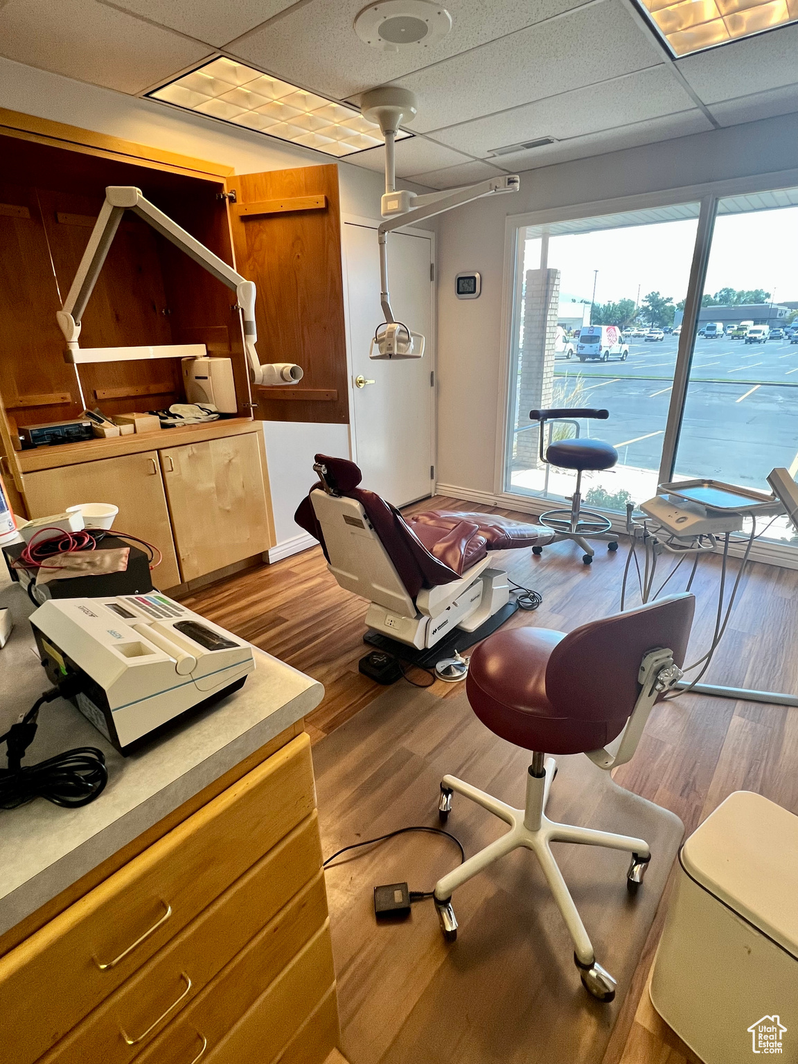 MURRAY COTTONWOOD MEDICAL CENTER - Commercial Sale