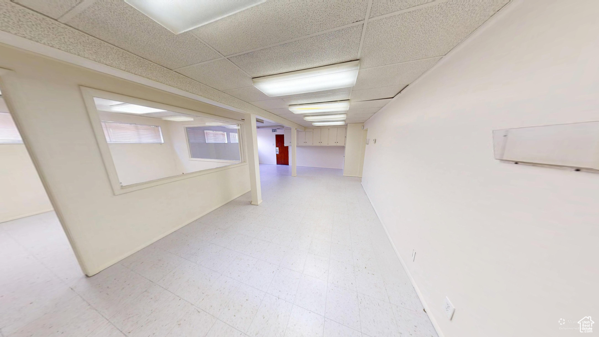 MURRAY COTTONWOOD MEDICAL CENTER - Commercial Sale