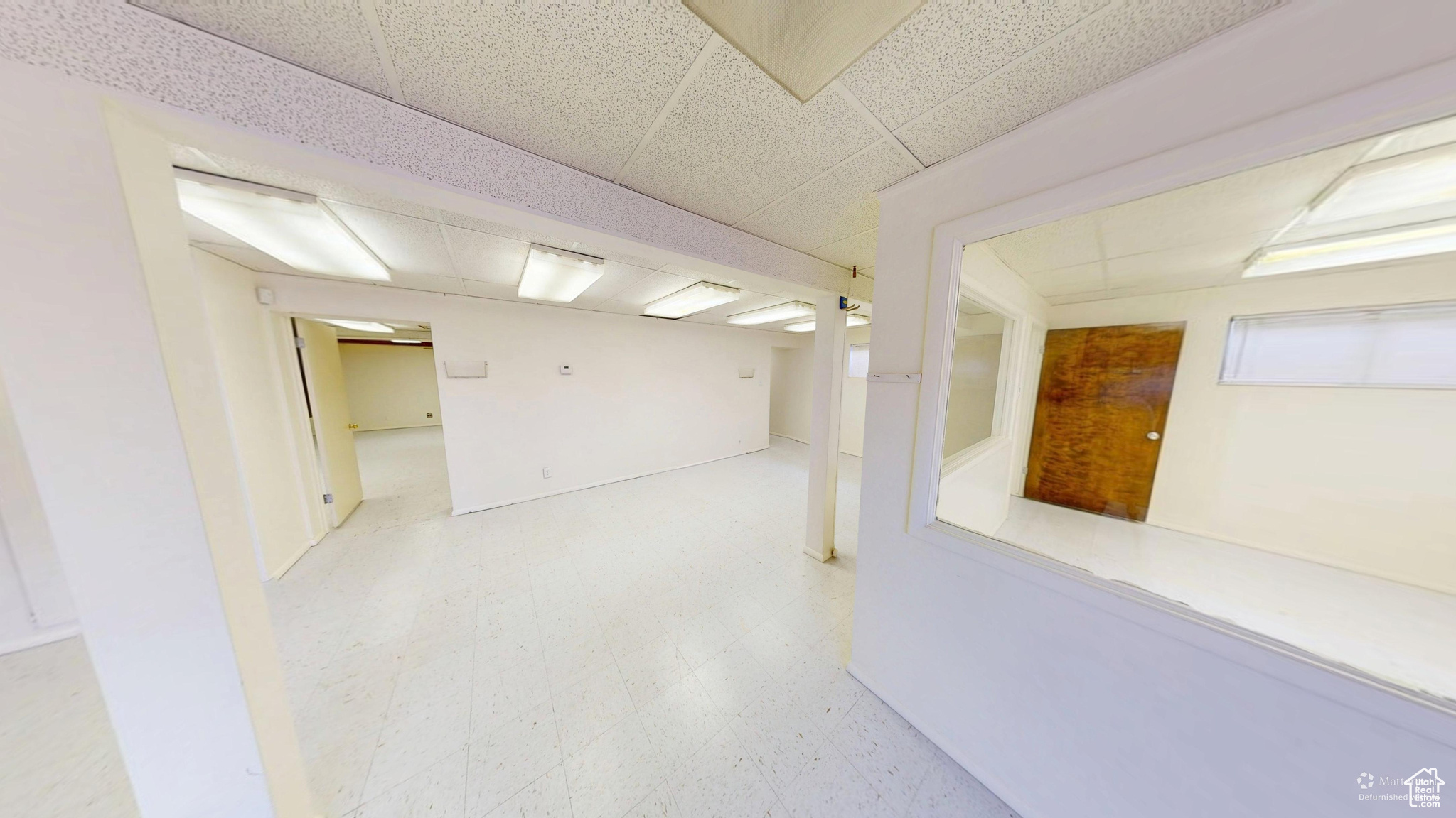 MURRAY COTTONWOOD MEDICAL CENTER - Commercial Sale