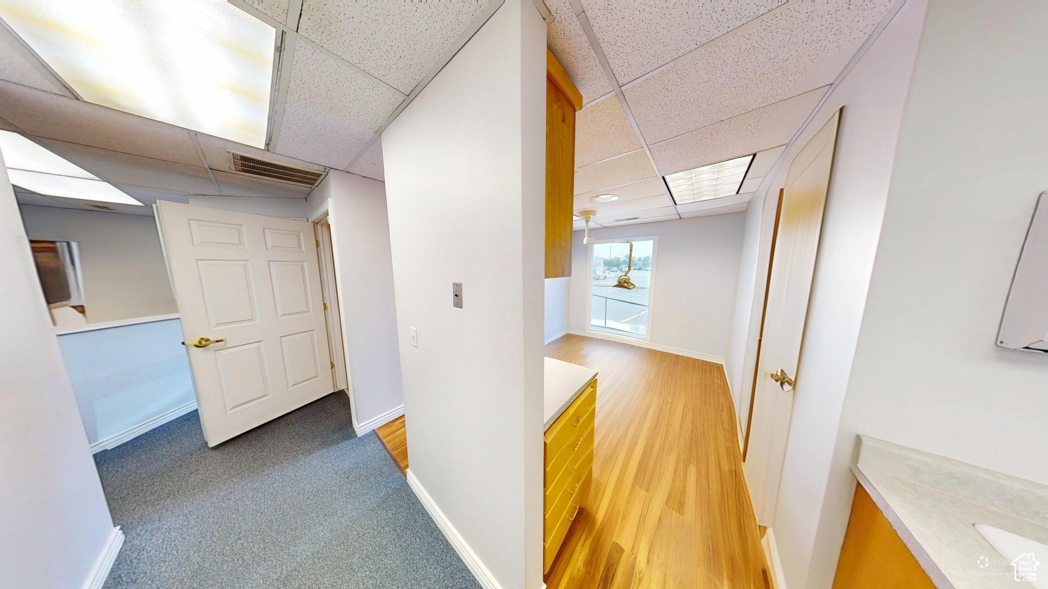 MURRAY COTTONWOOD MEDICAL CENTER - Commercial Sale