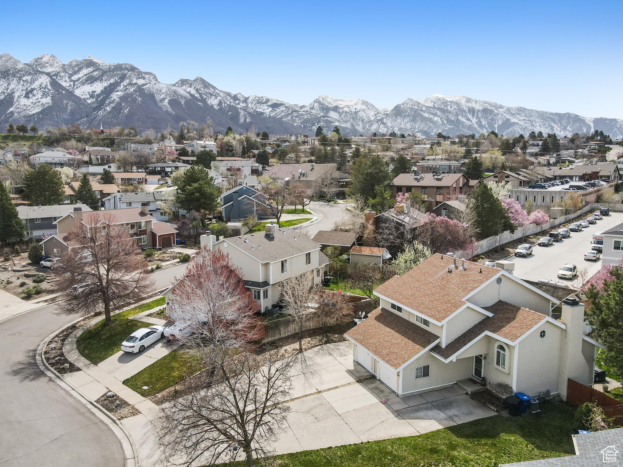 HILLSIDE VILLAGE - Residential Income